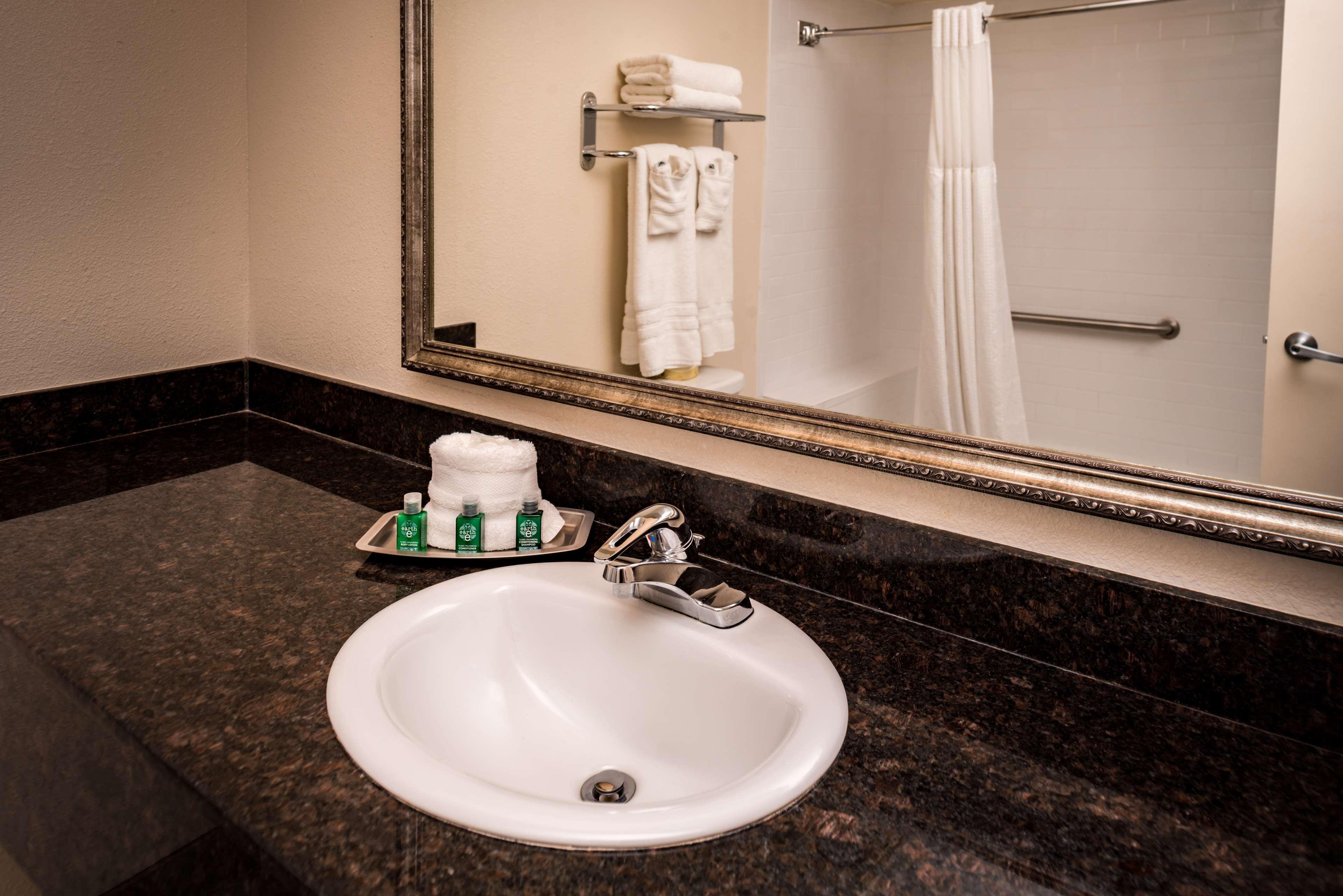 Best Western Airport Albuquerque Innsuites Hotel & Suites Dış mekan fotoğraf